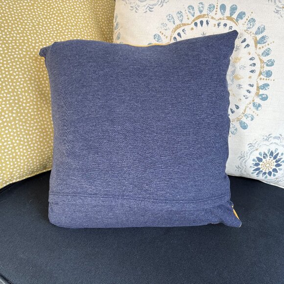 University of Notre Dame Fighting Irish Upcycled 16x16 T-shirt Pillow cover - Picture 2 of 11